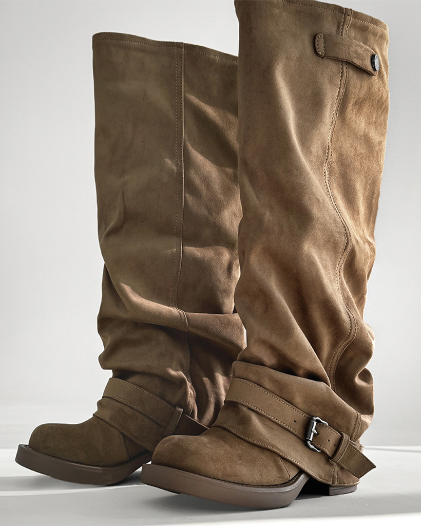 シャーリングバックルスエードロングブーツ