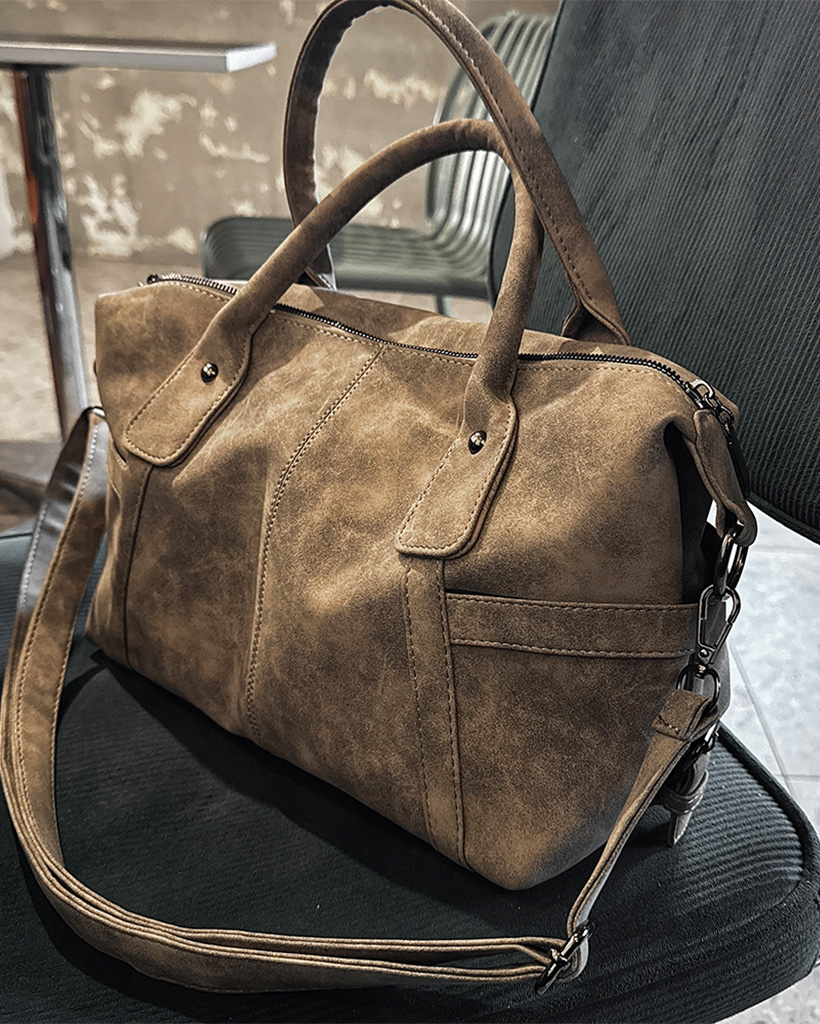 スエードプリントボストンバッグ