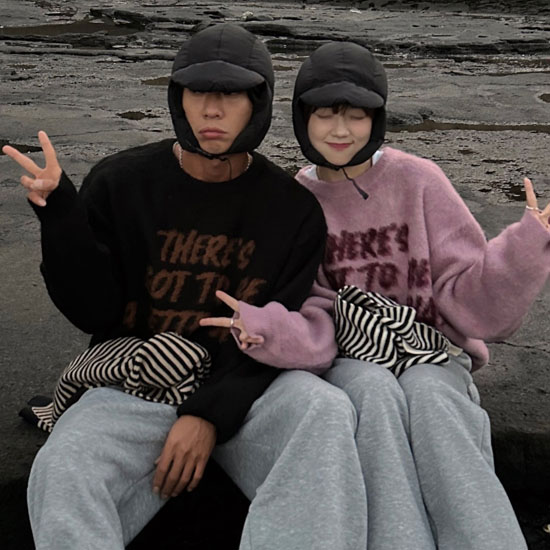 UNISEX]ルーズフィットレタリングニット | ファッション通販サイト NUGU