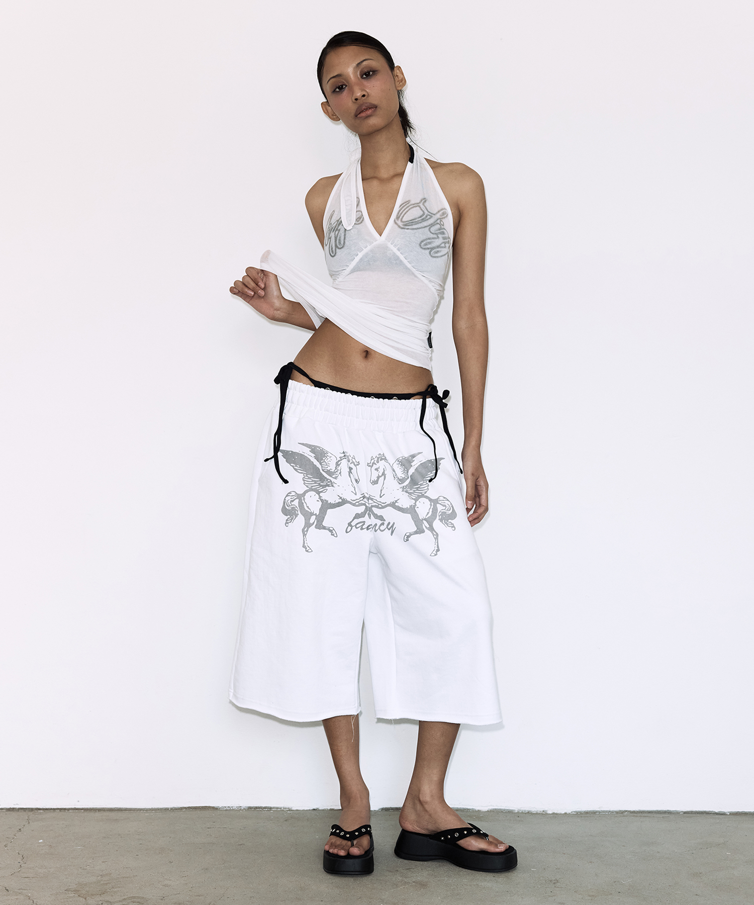 PEGASUS BERMUDA PANTS (WHITE) F26QD144