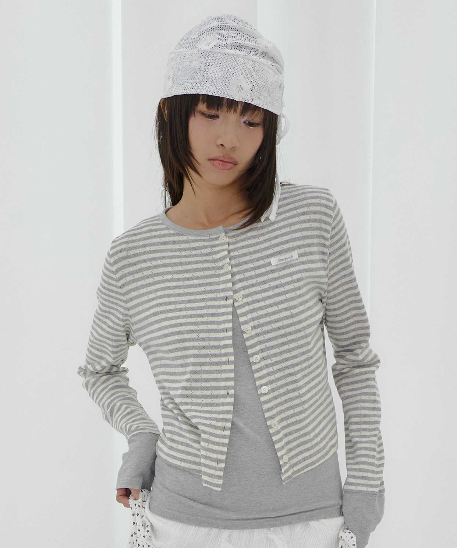 AIRY BUTTON CARDIGAN (GRAY) F26QB041
