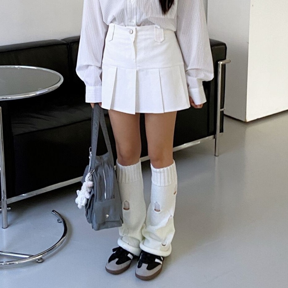 LOST KITTEN プリントミニスカート IMG_9738.jpg?v=1736997959&