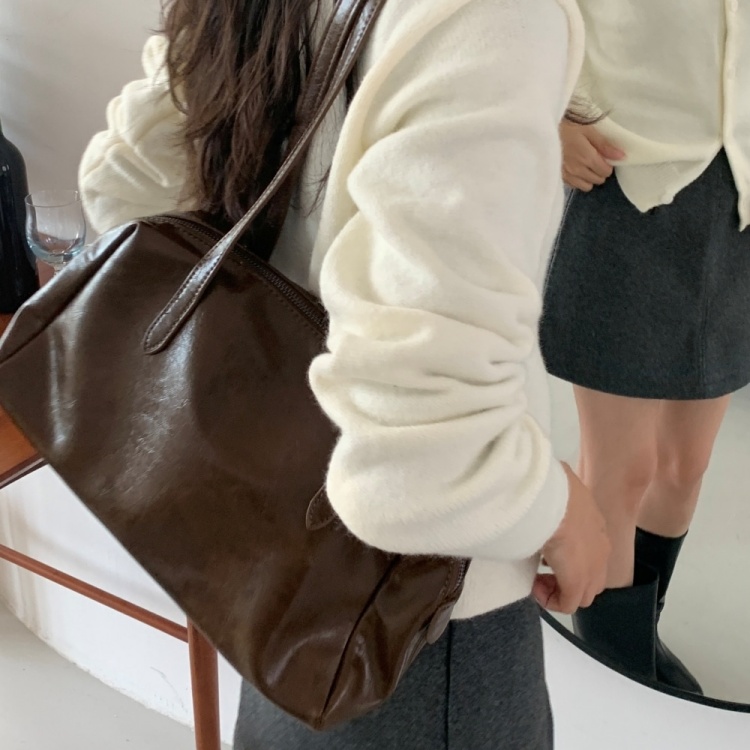 レザー トートバッグ 3色 ワンショルダー バッグ 韓国 cr8926 SEEKER ショルダーバッグ 「GENDER2」シュリンクレザー ワン