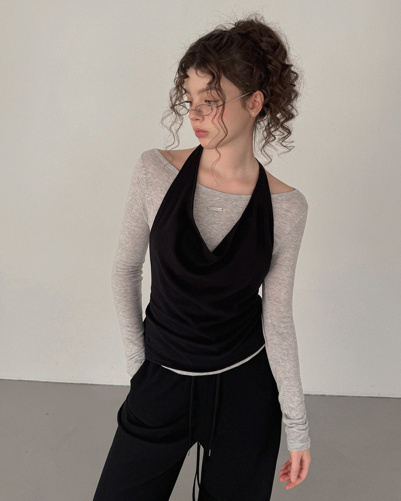 Berren halter neck sleeveless & long sleeve t-shirt set