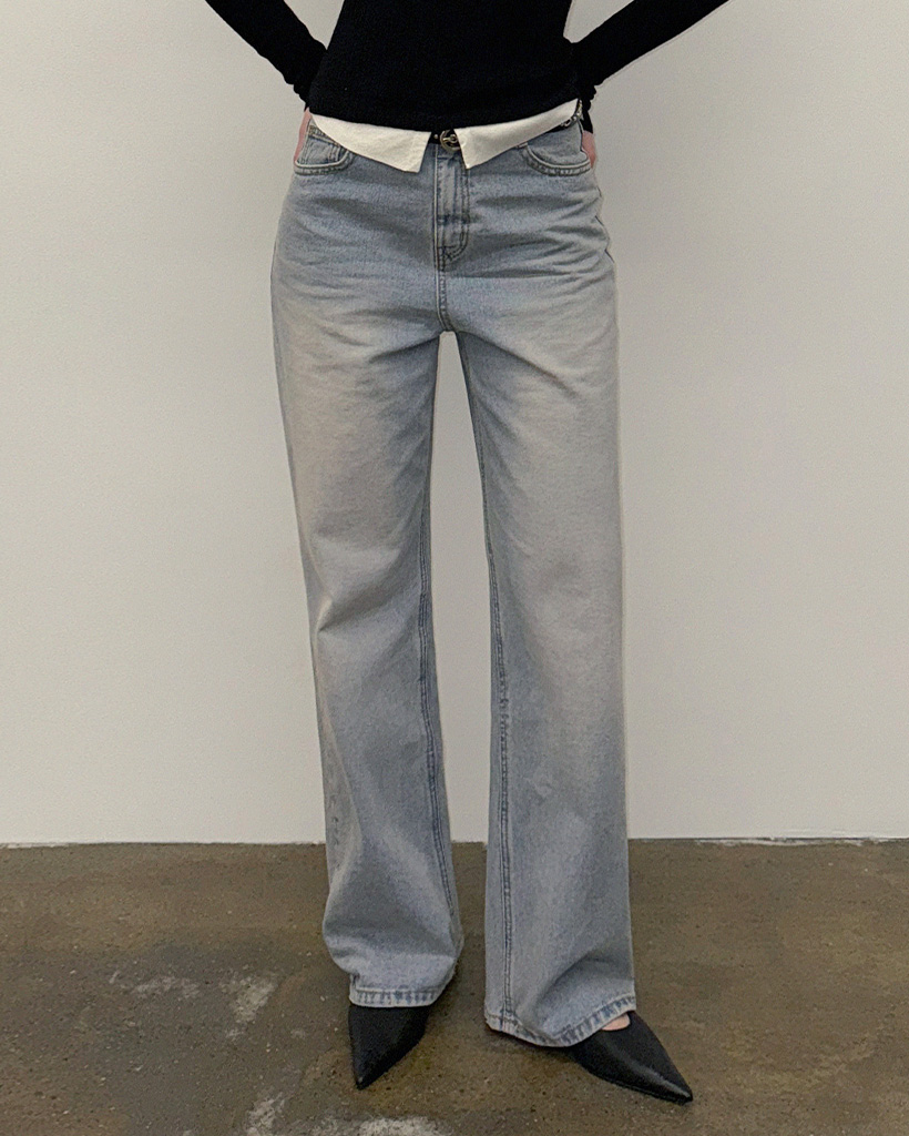 Moss Light Wide-Leg Long Denim Pants