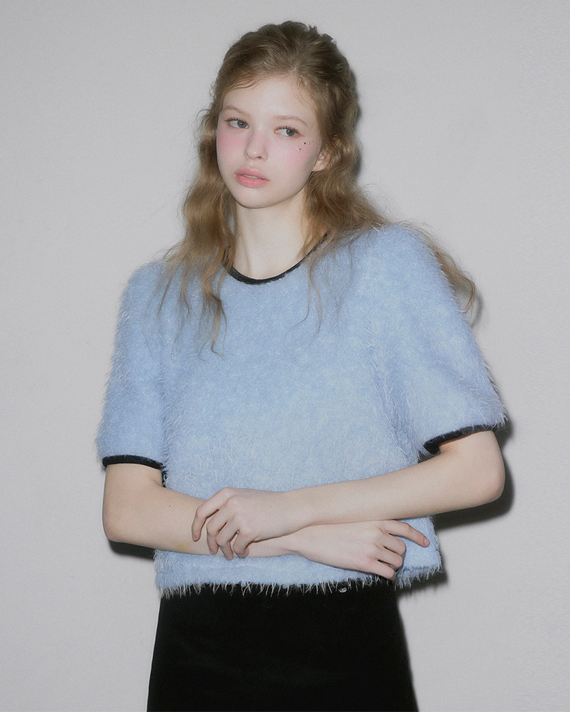 Moco boucle puff short-sleeve blouse