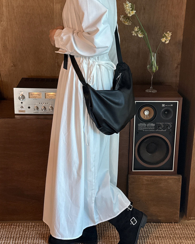 WOMAN]レザーショルダーバッグ/クロスボディバッグ | ファッション通販