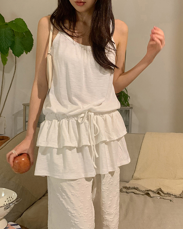 レイヤードストラップティアードスカートノースリーブミニ