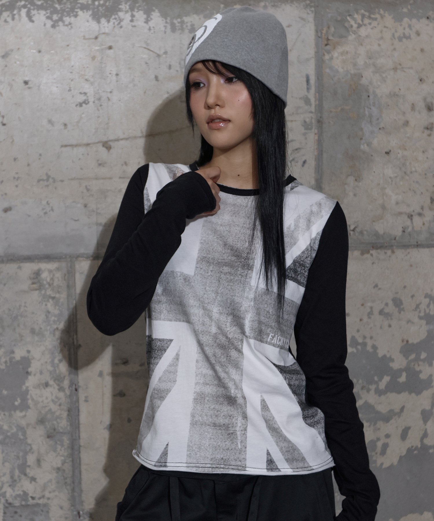 UNION JACK LONG SLEEVE (BLACK) F25ZB026