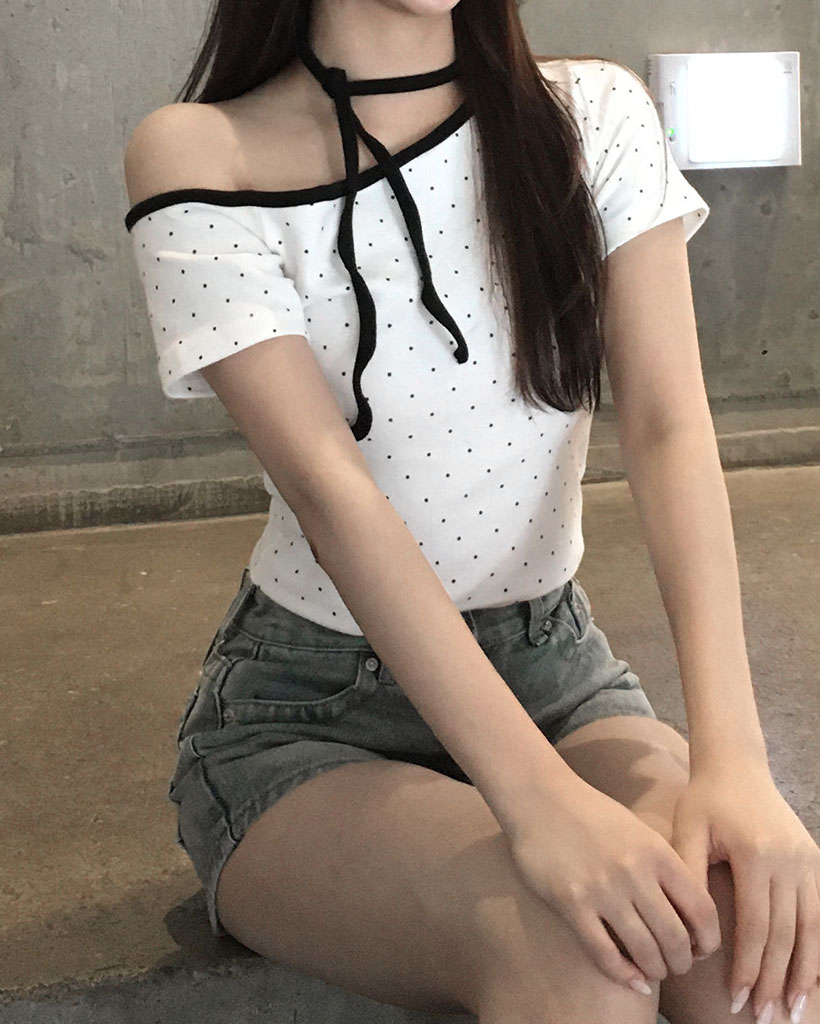 ドットワンショルダー半袖Tシャツ | ファッション通販サイト NUGU