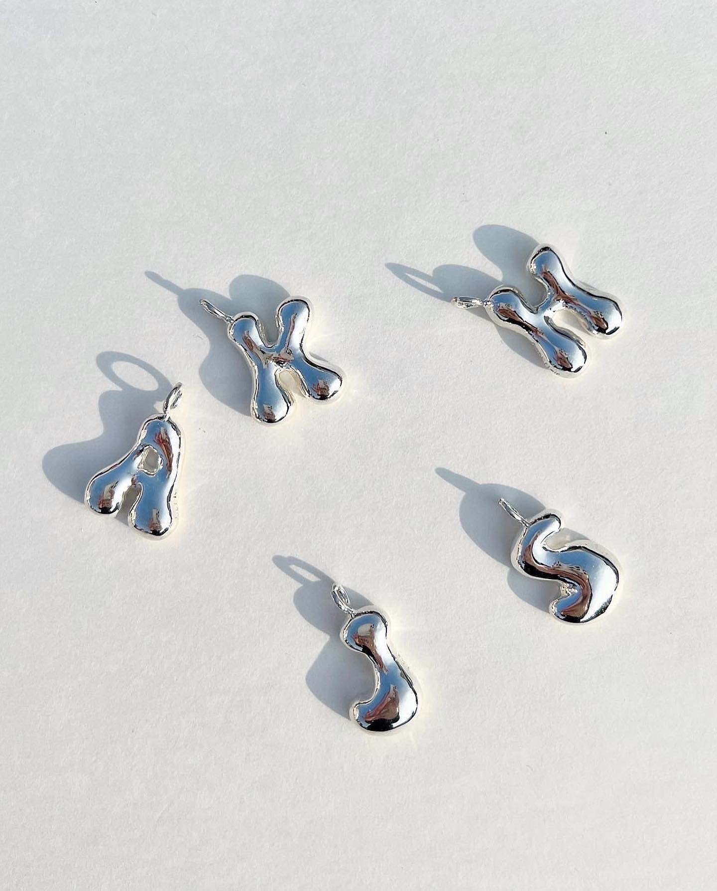 leeENoir■Flow Initial Necklace (classic chain) ネックレス Flow Initial Necklace (classic chain) | ファッション通販