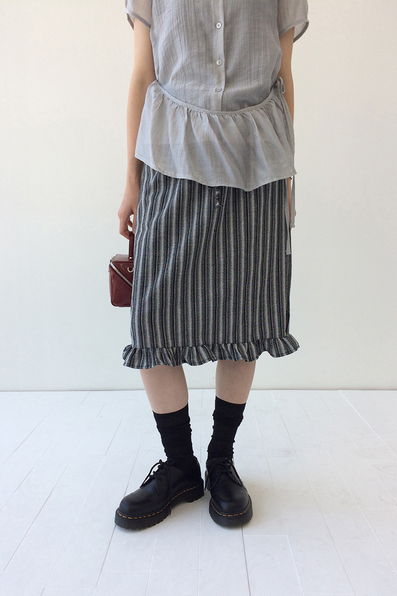 ストライプ ボーダーフリルスカート