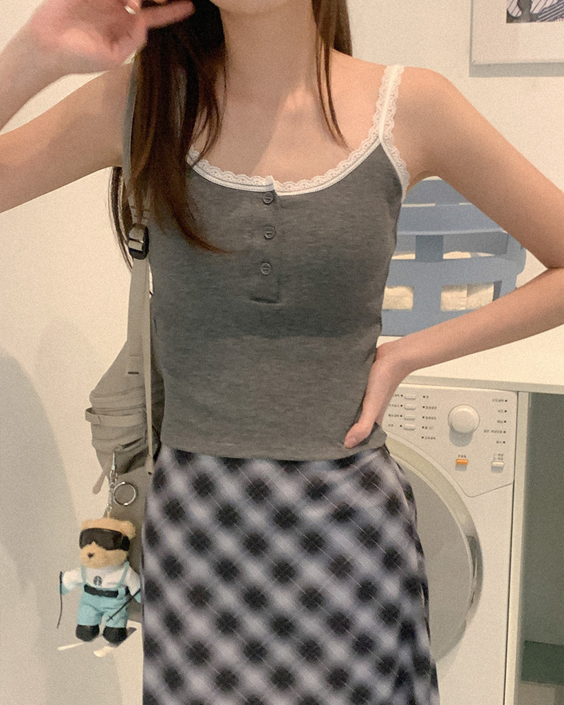 レースブラカップ付きノースリーブ