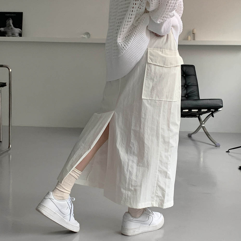 ナイロンシャカシャカポケットカーゴロングスリットスカート[3color]