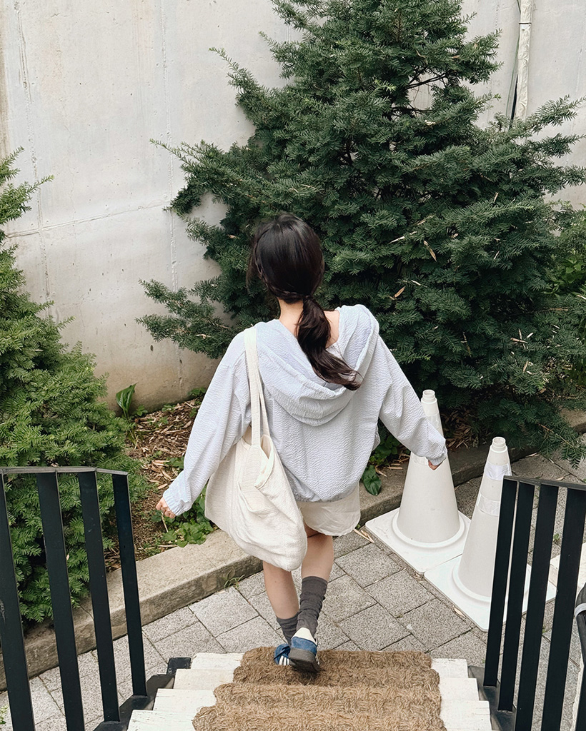 Munich (ミューニック)  シアータフタ マウンテンパーカー THE NORTH FACE PURPLE LABEL Uneven Dyed Field Mountain Parka Sax