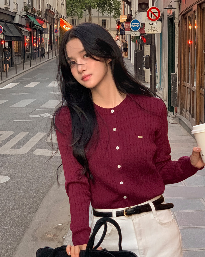 [made] Premium cotton cable round neck cardigan