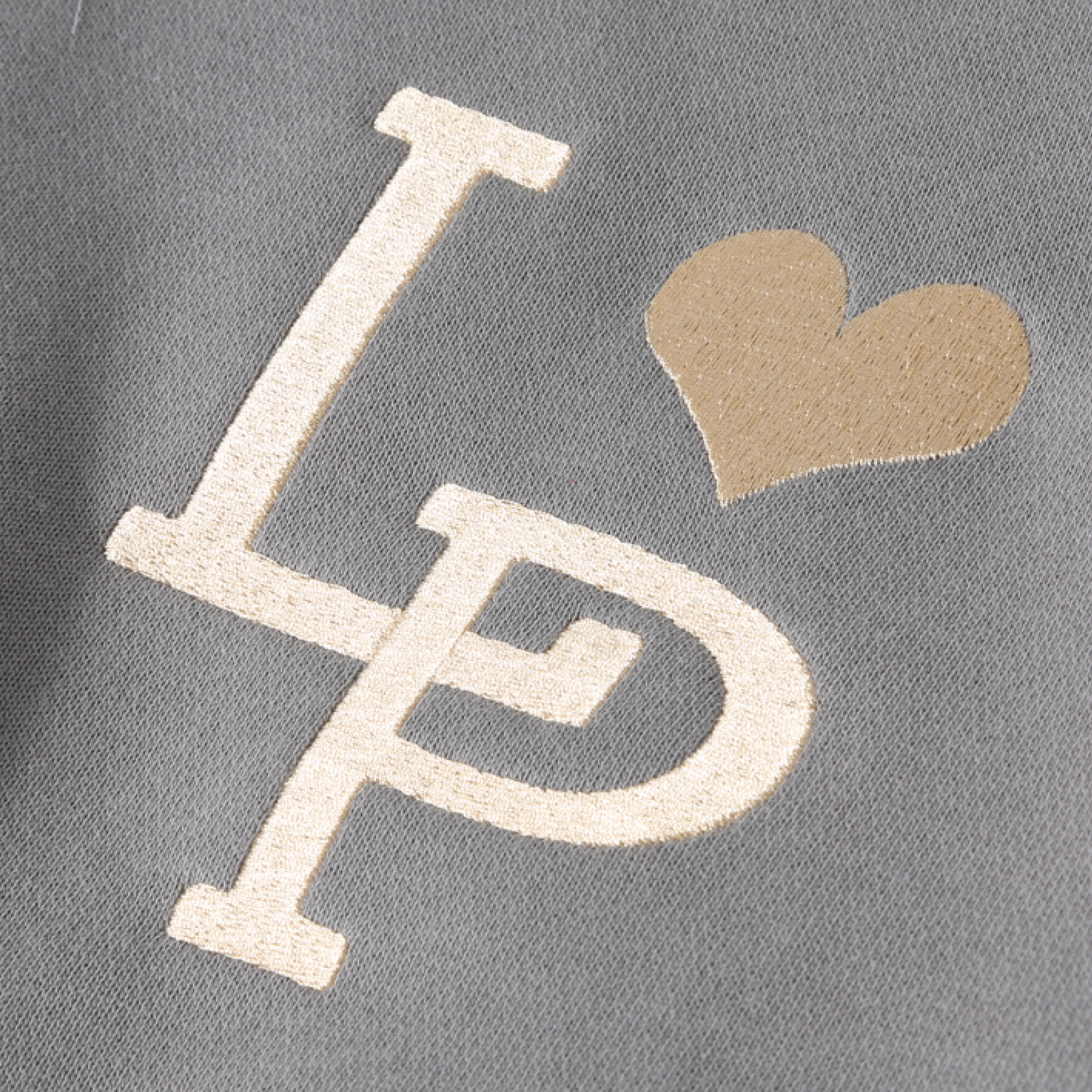 予約商品] ラポミ プチ アイコンパーカー | ファッション通販サイト NUGU