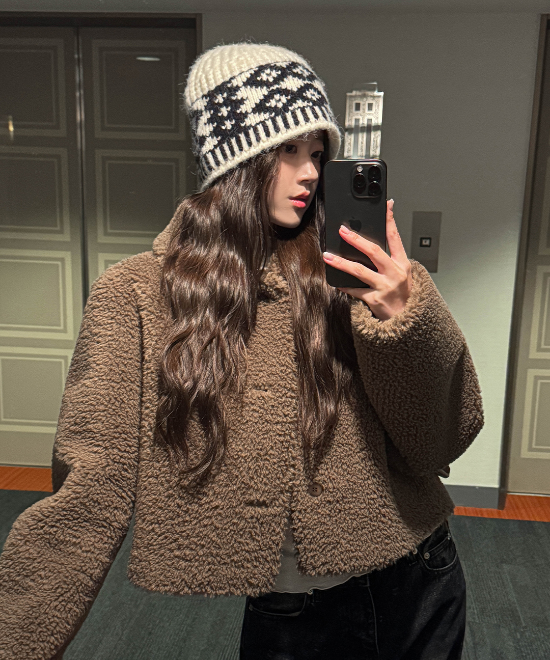 【nugu】リバーシブルムートンジャケット ブラウンリバーシブルムートンジャケット | ファッション通販サイト NUGU