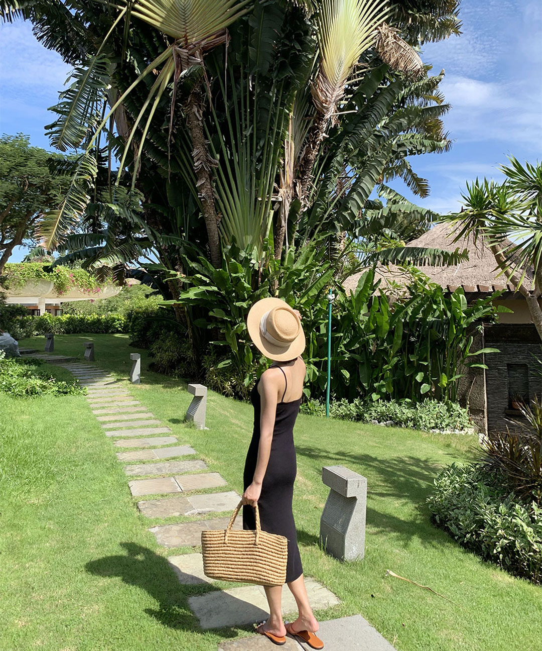 original/S-L]バックレスホルターネックスリムニットキャミワンピース