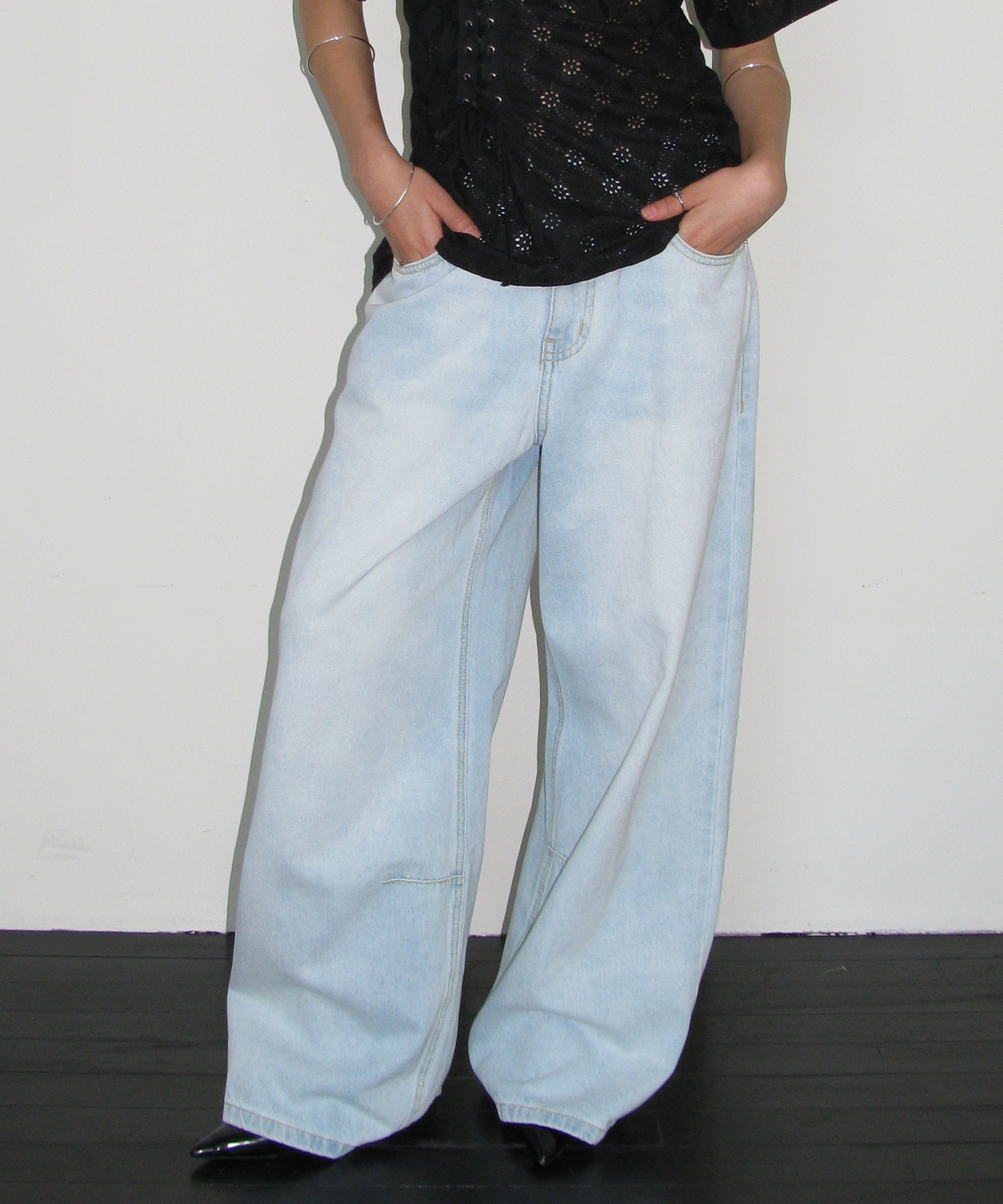 Vintage Wide Denim Pants [Light Blue]