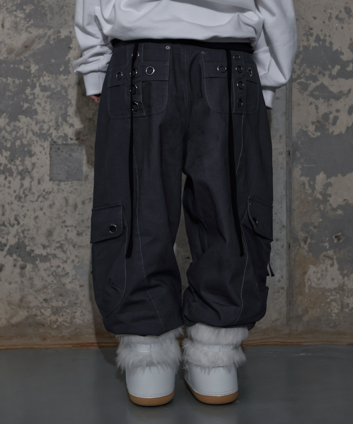 パンツ DRAWSTRING CARGO CROPPED 46 パンツ DRAWSTRING CARGO CROPPED 46 パンツ DRAWSTRING CARGO