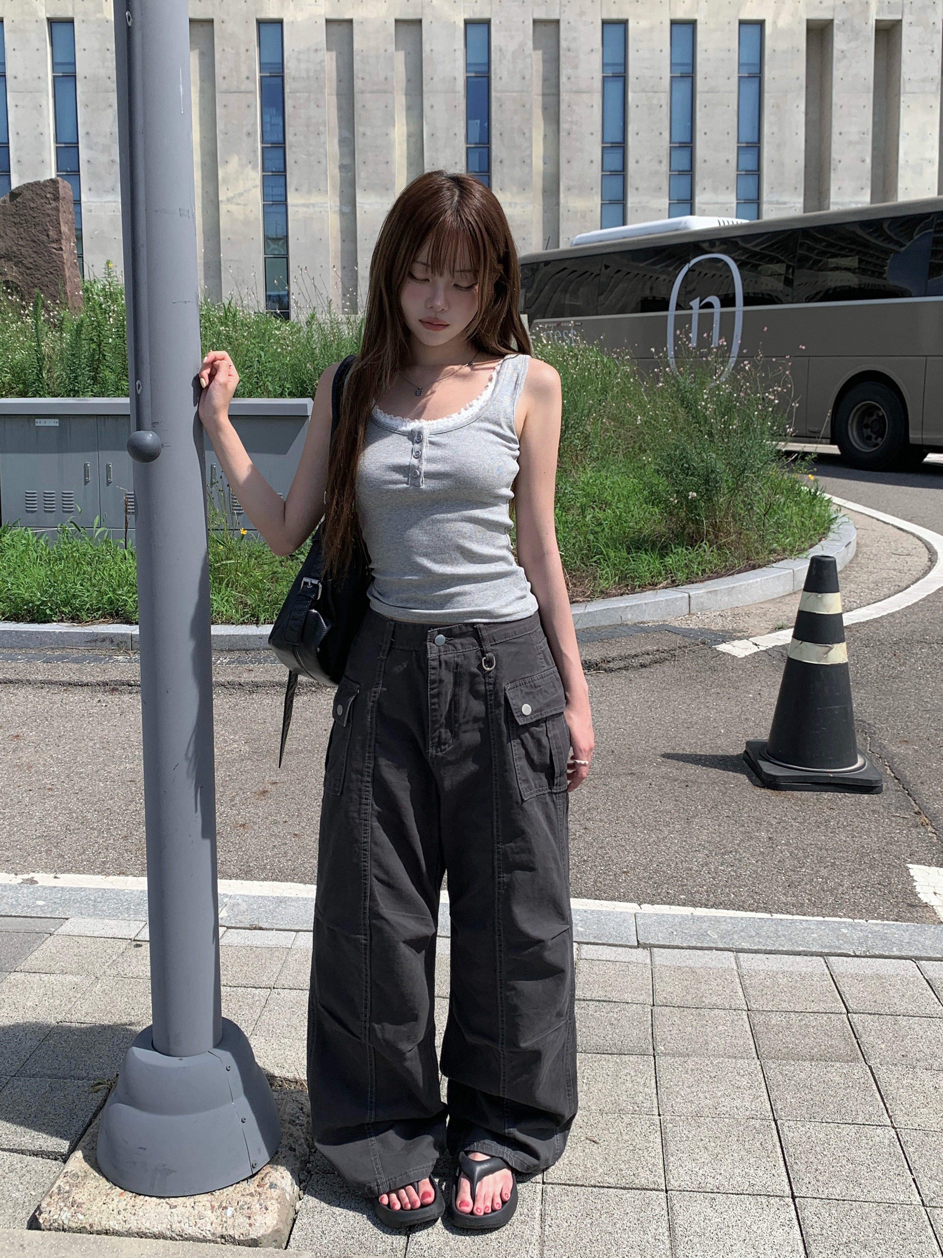 2タック入りチノパンツ ワイドパンツ　nugu hoop 00hyr タックワイドチノパンツ | ファッション通販サイト NUGU