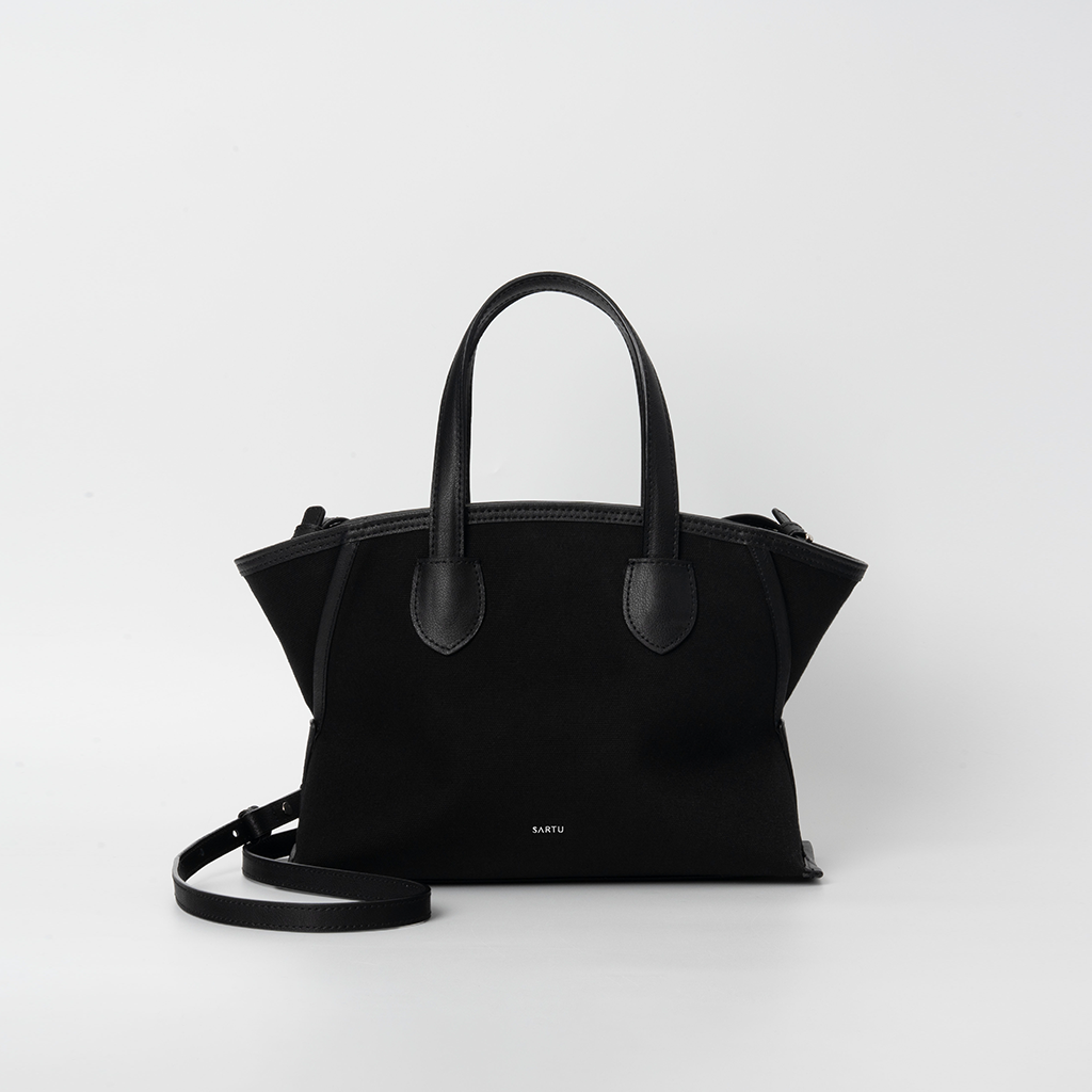 【SARTU】★LYV Tote Suede bag☆Black☆韓国人気 SARTU】☆LYV Tote bag☆Black☆韓国人気 (SARTU/トートバッグ