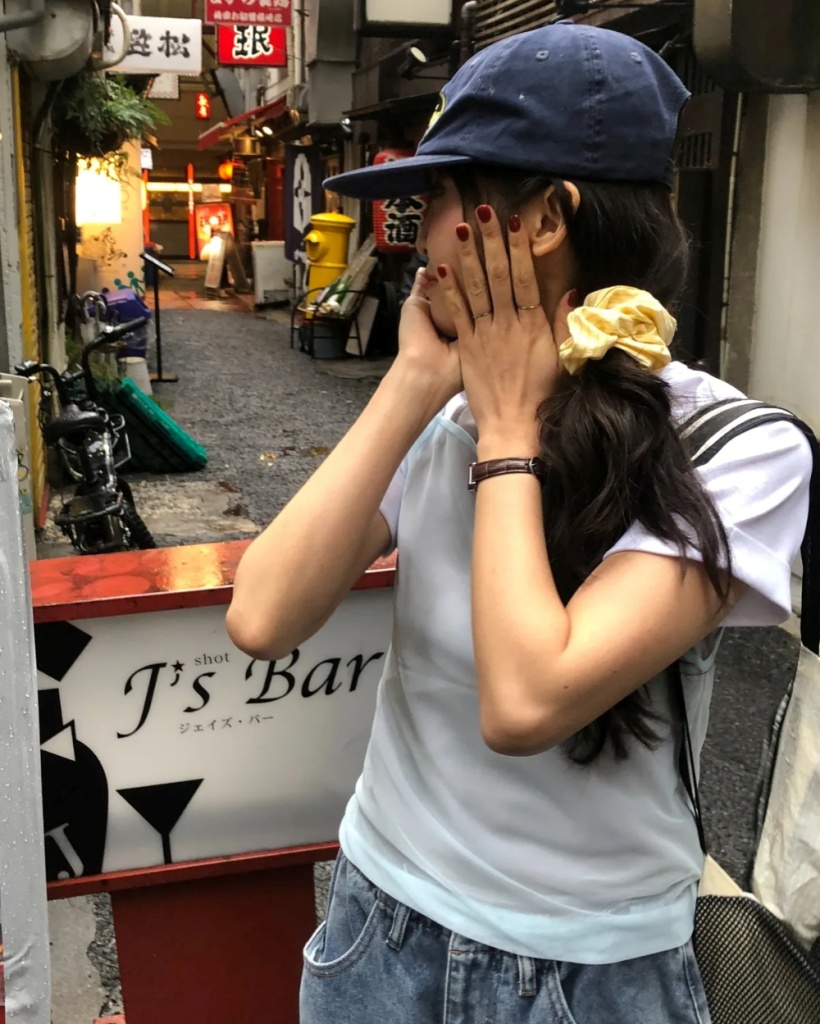 ストライプ柄ヘアシュシュ