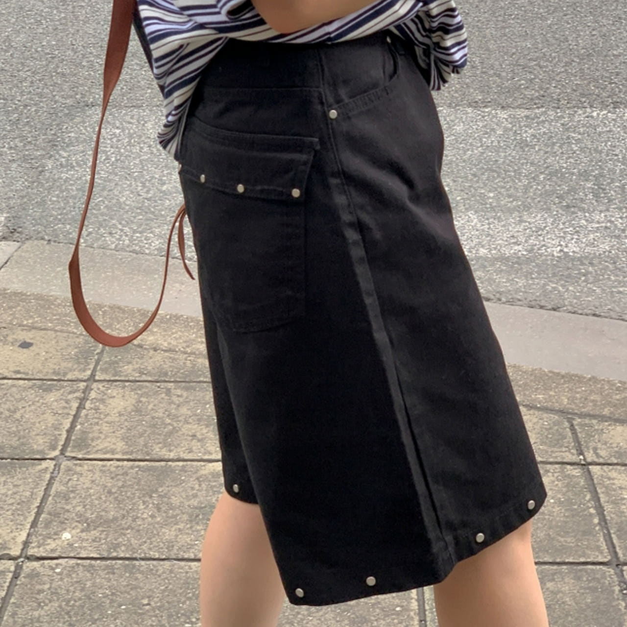 ユニセックス) サイドポケットワイドショートパンツ