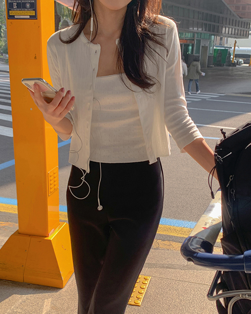 パンチングフラワーリブカーディガン