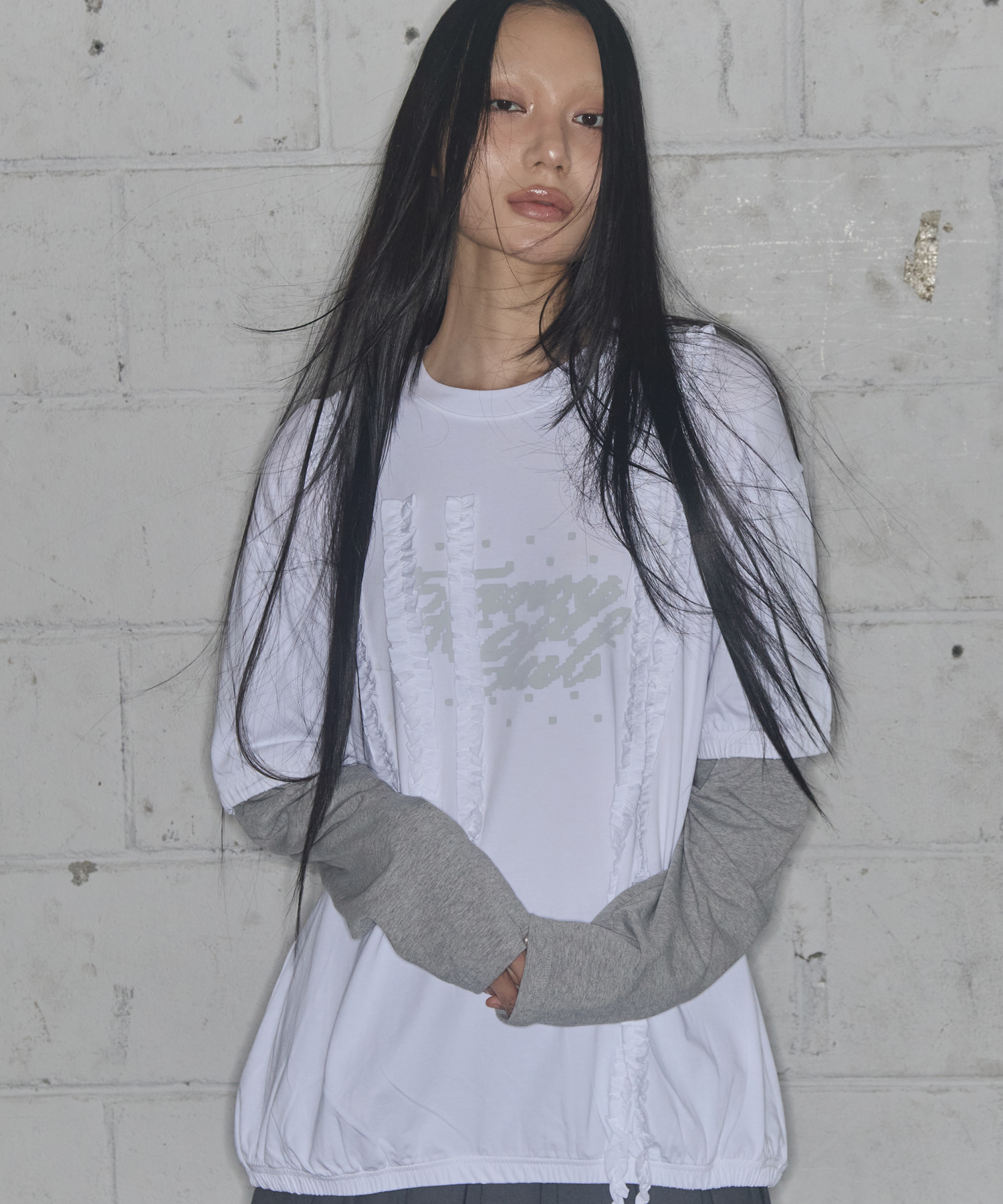 [Influencer pick] FRILL LINE LAYERED LONG SLEEVE (WHITE) F25ZB025