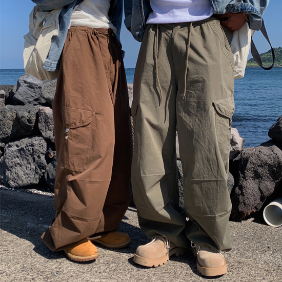 ユニセックスピグメントカーゴパンツ nugu hoop ユニセックスピグメントカーゴパンツ nugu hoop