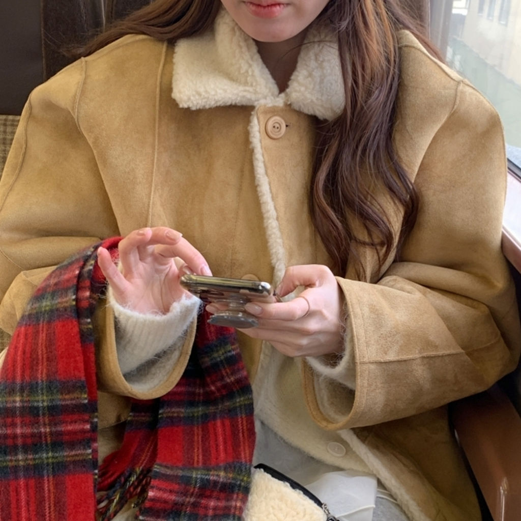 ボアリバーシブルムートンコート