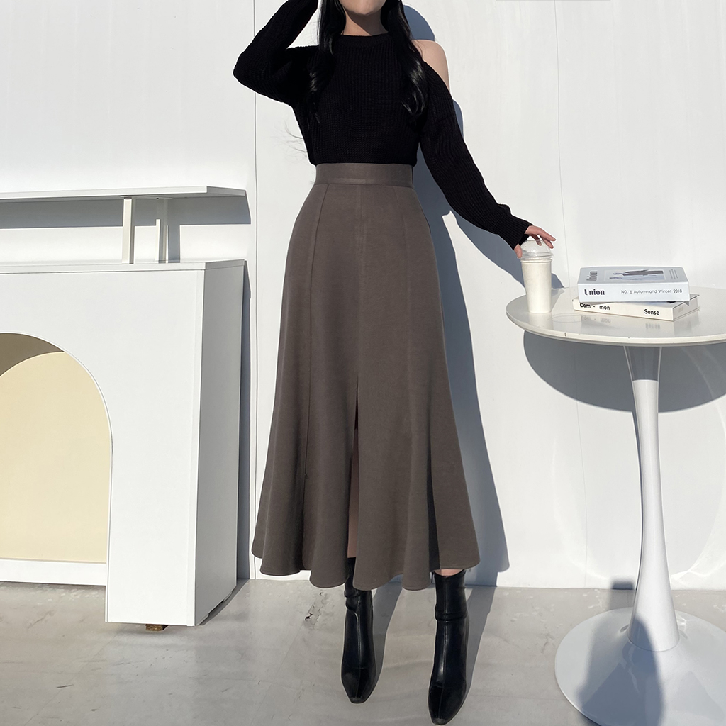 하울_트임_플레어_롱_스커트
