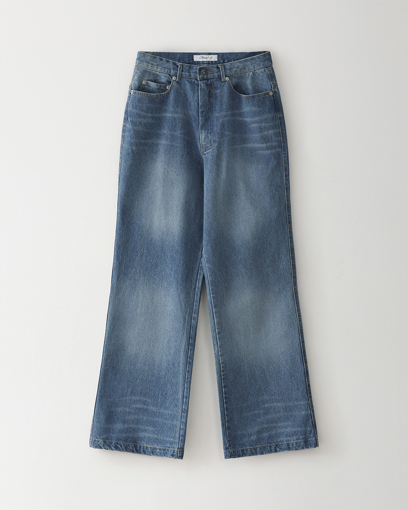 Bluesf semi-flare hotfix jeans