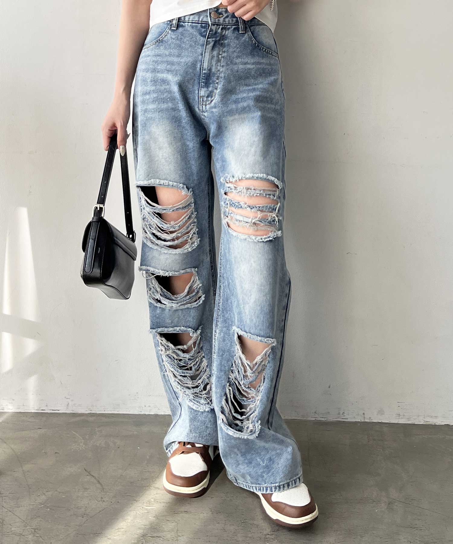 オリジナルパッチダメージワイドデニム | ファッション通販サイト NUGU